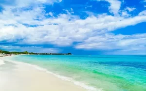 playa punta esmeralda